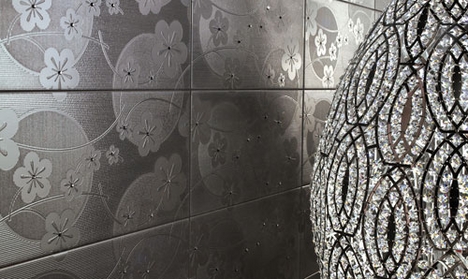 Three_of_a_kind_VIVES_AZABA Three_of_a_kind_VIVES_AZABA