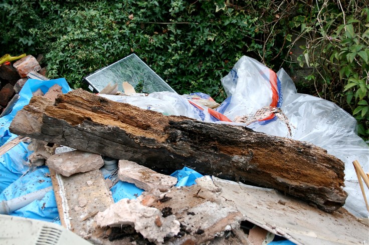 Totally rotten timber lintel