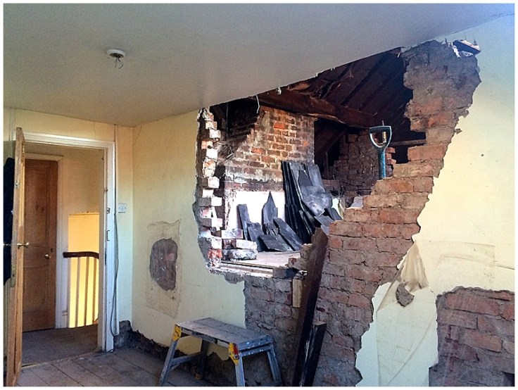 Knock through brick wall to create dormer bedroom