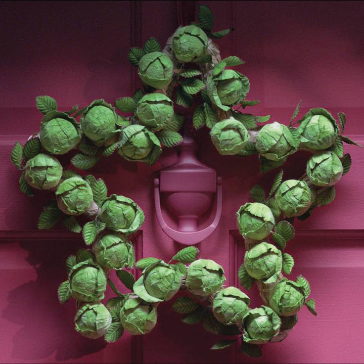 original_star-brussel-sprout-wreath.jpg