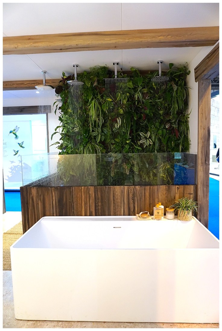 KBB16 Moregeous Frontline Bathrooms