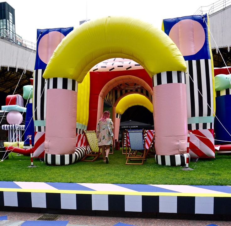 Villa Walala Trend for Black and White Stripes 2018